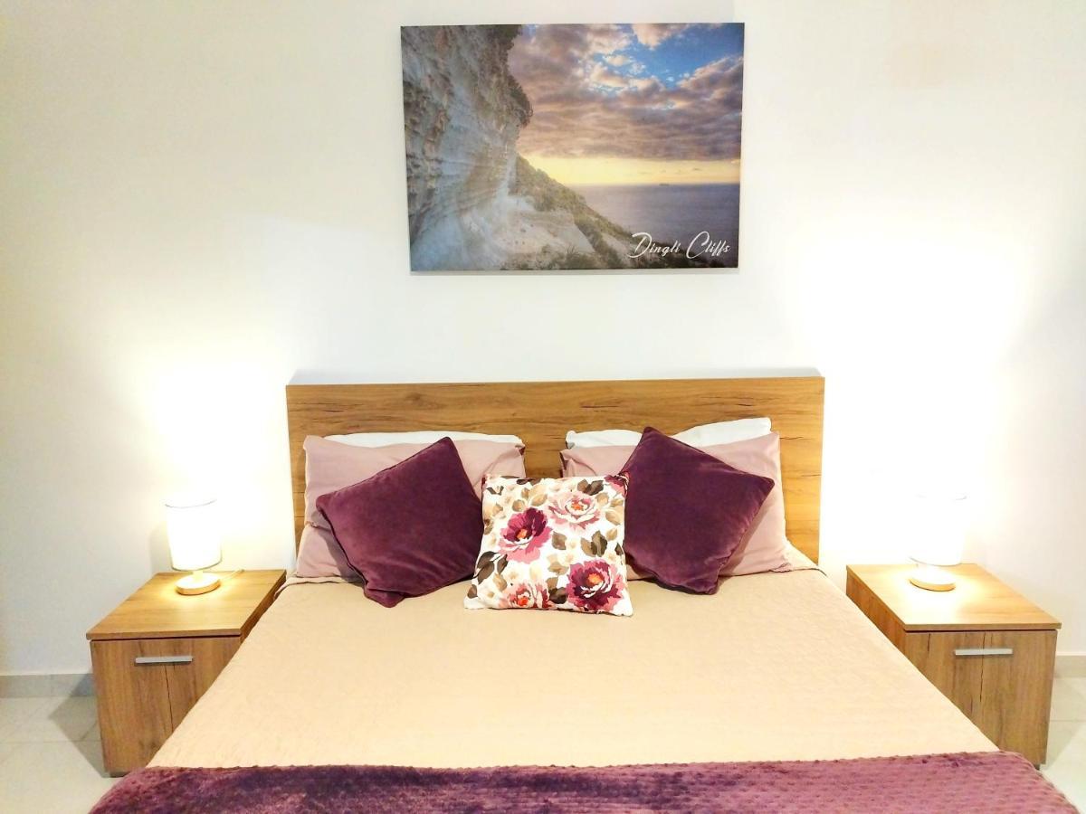 Large And Modern Apartment In The Centre Of Malta 모스타 외부 사진