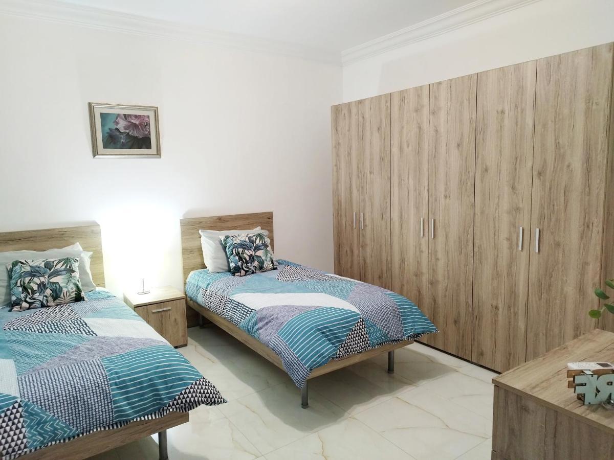 Large And Modern Apartment In The Centre Of Malta 모스타 외부 사진