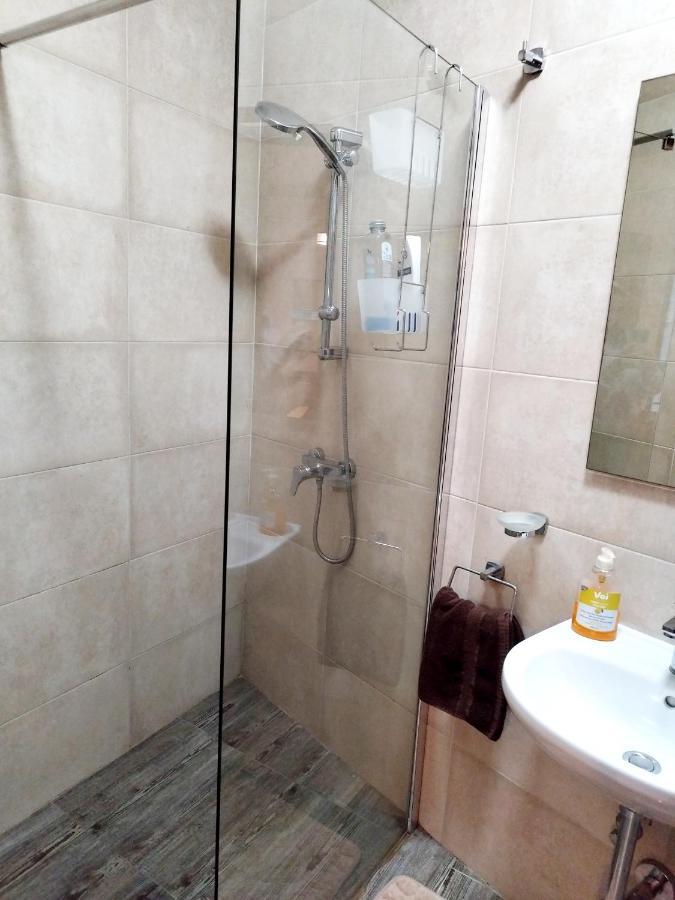 Large And Modern Apartment In The Centre Of Malta 모스타 외부 사진