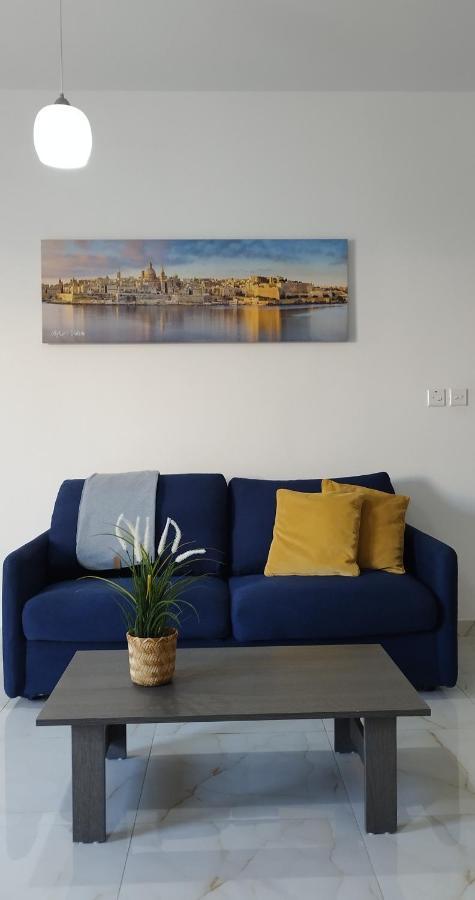 Large And Modern Apartment In The Centre Of Malta 모스타 외부 사진